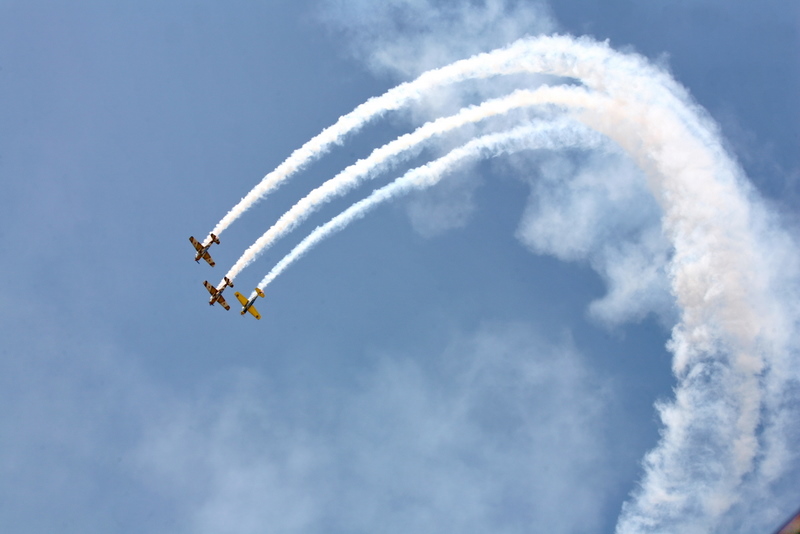 bias 2012 eveniment aviatie avioane demonstratie aeroport baneasa