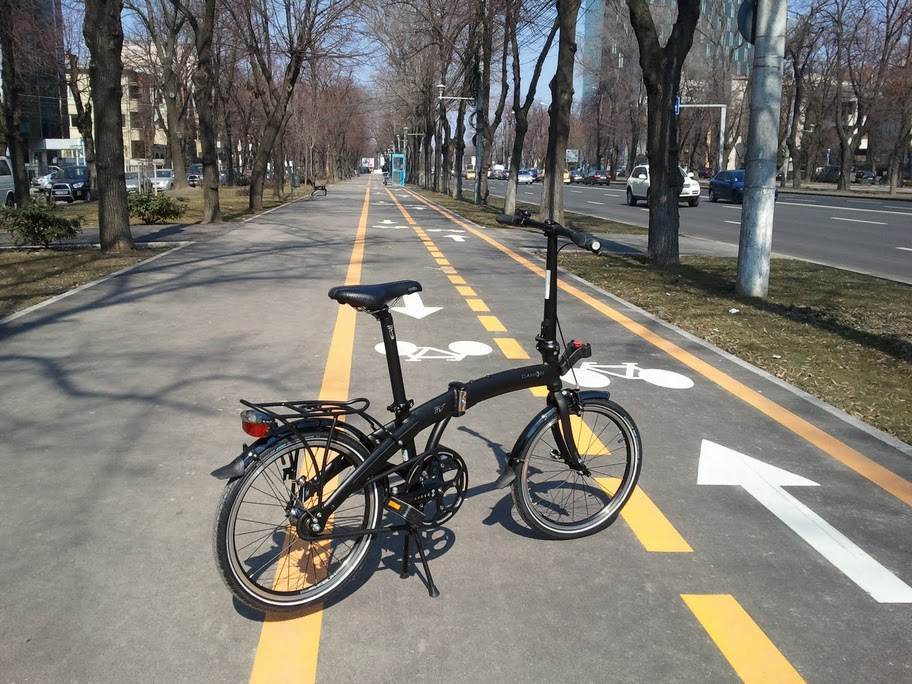 Parcul Romanescu, interzis bicicletelor