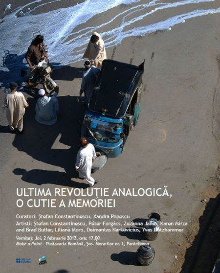ultima revolutie analogica make a point bienala venetia