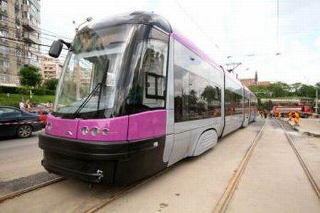Cluj-Napoca trams Polish firm PESA