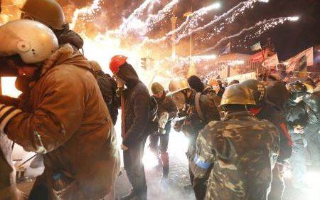 kiev proteste morti raniti