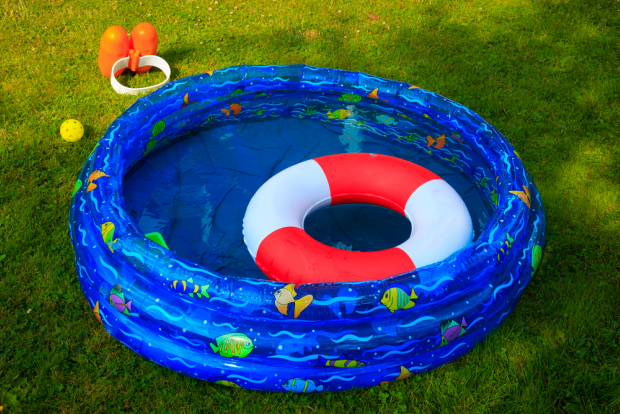 Piscina gonflabila pentru copii - modalitatea ideala de joaca in sezonul estival